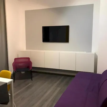 Apartment Maison San Felice, By Short Holidays