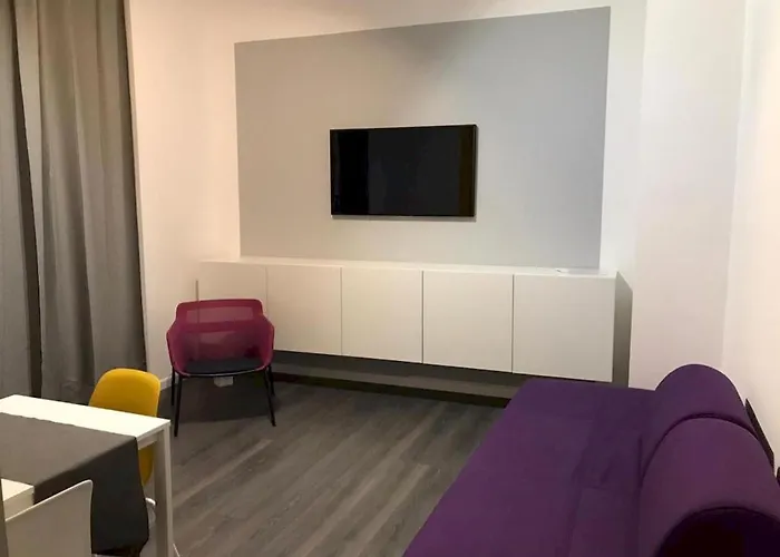 Apartment Maison San Felice, By Short Holidays